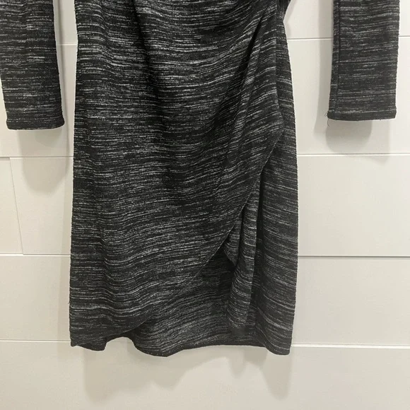 Dress - Picture 2 of 6